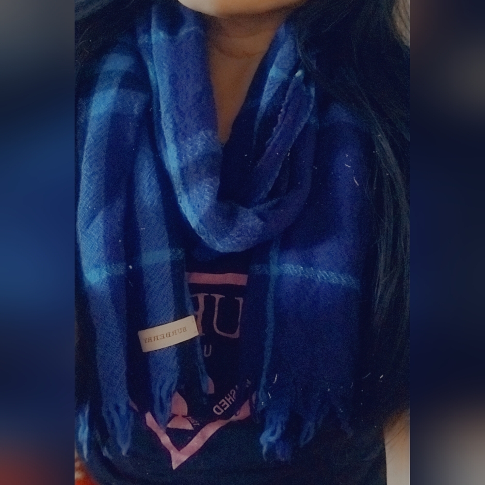 Burberry cashmere scarf